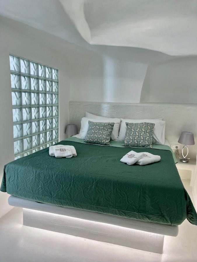 Apartment Aidos Santorini