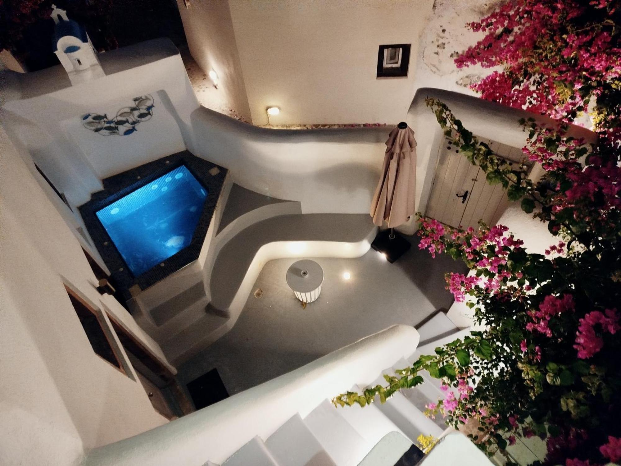 Aidos Santorini Apartment *